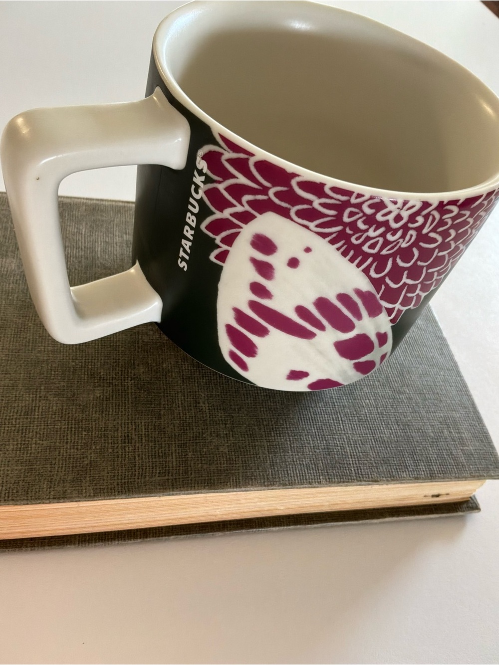 Starbucks Black, White and Purple Ceramic Coffee Mug with Graphic Floral Motif